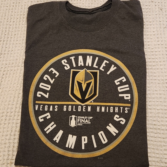 Vegas Golden Knights Tee Size 2XL - Picture 2 of 7